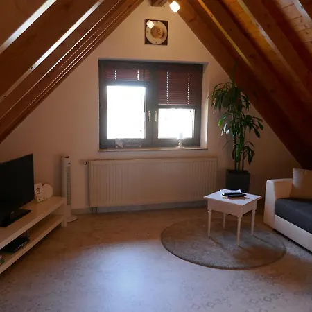 Moderne 2 Zi - Fewo Weinbergliebe Am Tuniberg Zwischen Freiburg Und Frankreich Merdingen Exterior photo