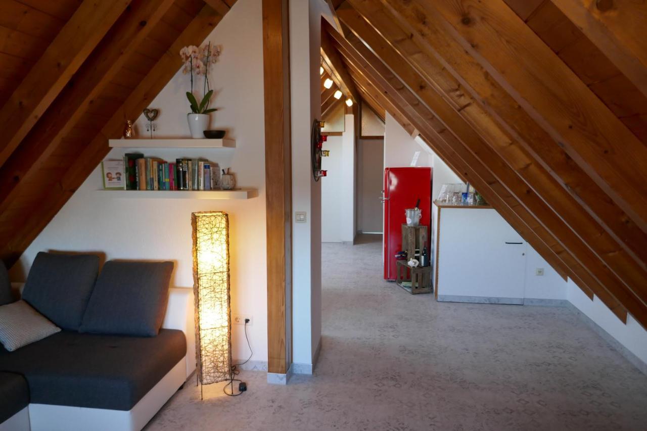Apartment Moderne 2 Zi - Weinbergliebe Am Tuniberg Zwischen Freiburg Und Frankreich *