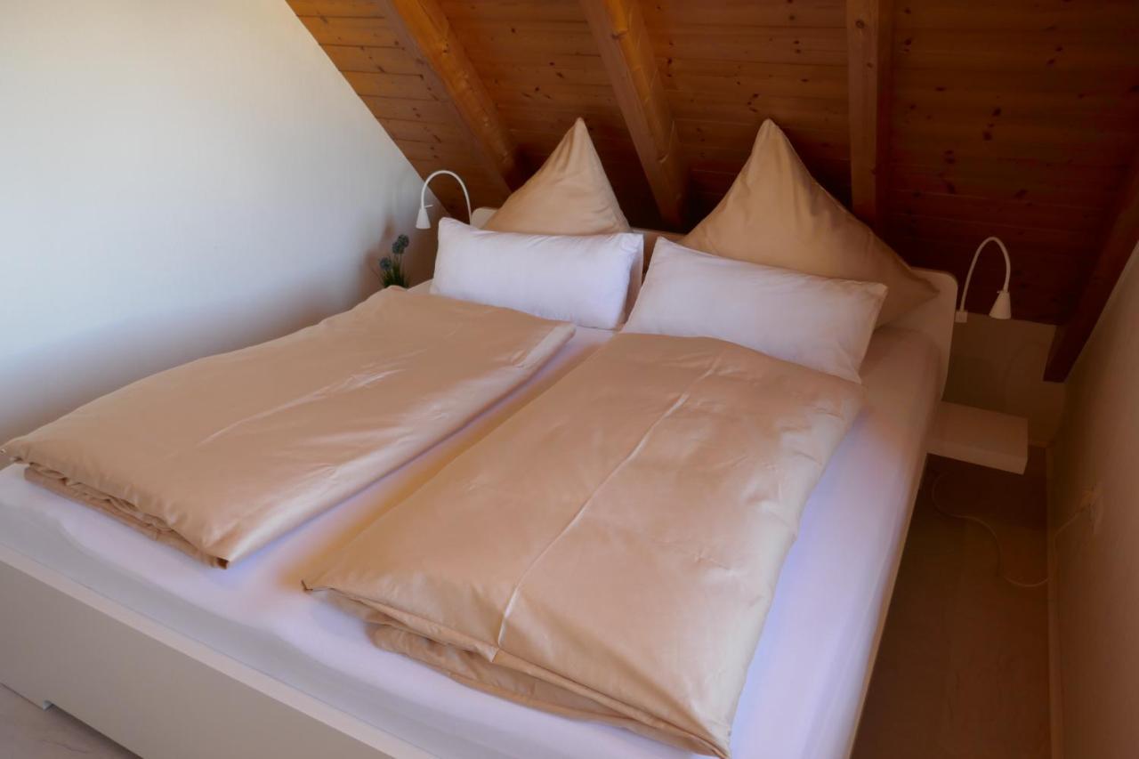 Moderne 2 Zi - Weinbergliebe Am Tuniberg Zwischen Freiburg Und Frankreich Apartment *